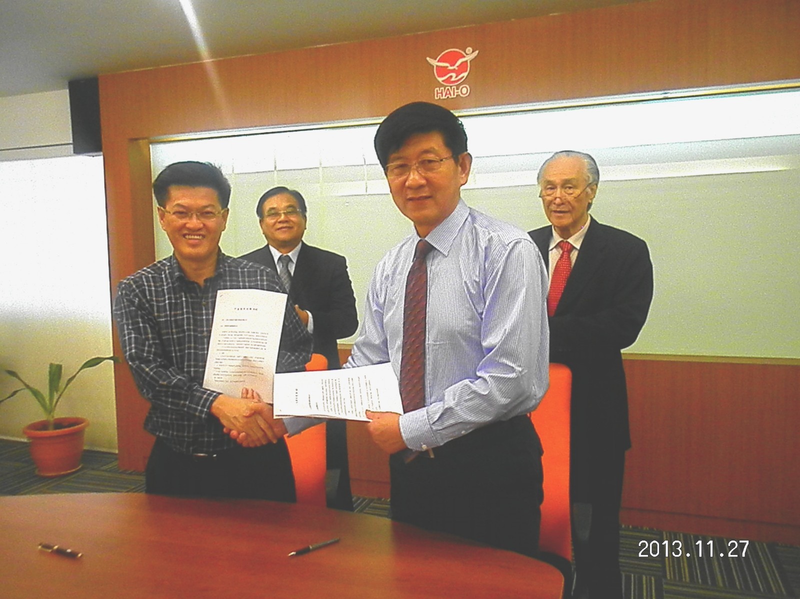 1578289907396042.jpg 201405300855363660.jpg